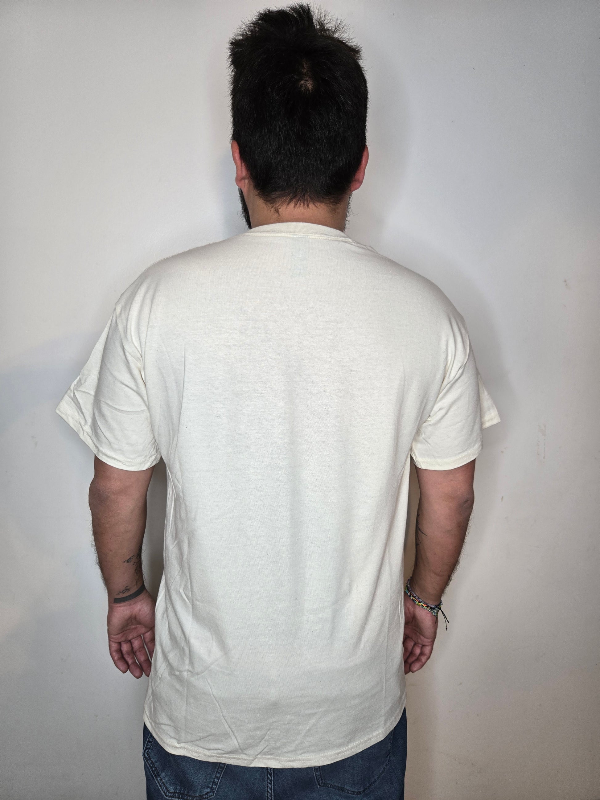 Vue arrière du t-shirt du Daron édition Noël, coupe unisexe et coloris natural.