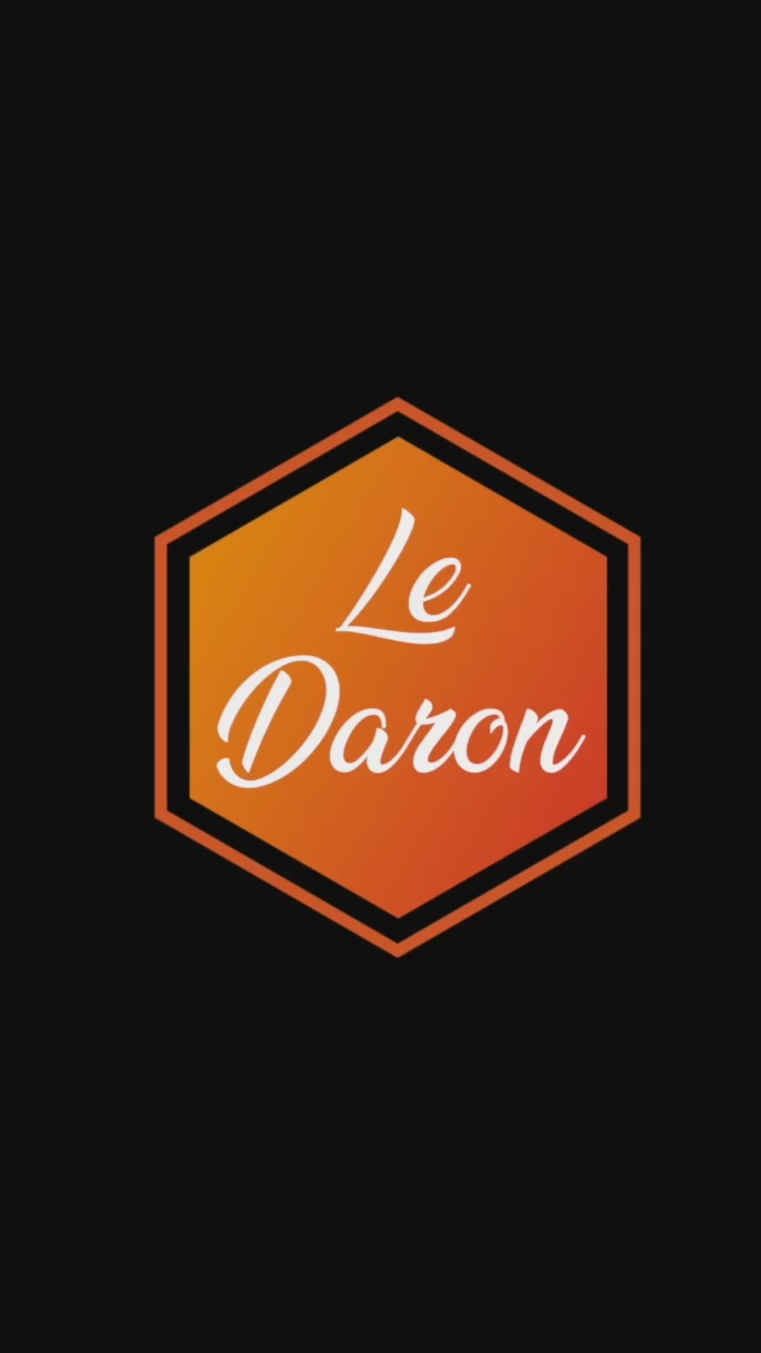 Vidéo de présentation des casquettes du Daron