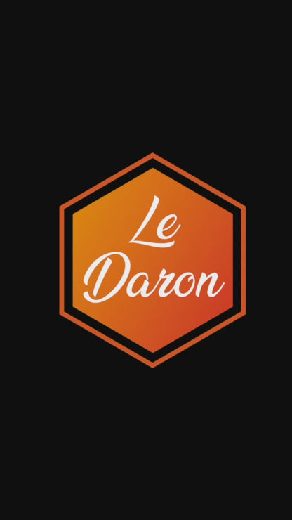 Vidéo de présentation des casquettes du Daron